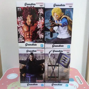 Grandista 피규어 4체 세트 격투왕 바키, 원피스, 킹덤