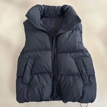 GU 히트 패디드 오버사이즈 베스트