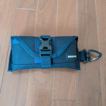 브리핑 안경 케이스