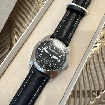새상품 Mercedes-Benz 가죽 손목시계 배터리 교체 완료