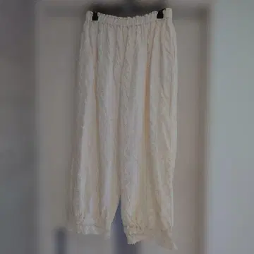 사만사 모스모스 밑단 스캘럽 호박 팬츠