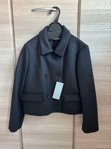 sheller 셰리에 spring 숏코트