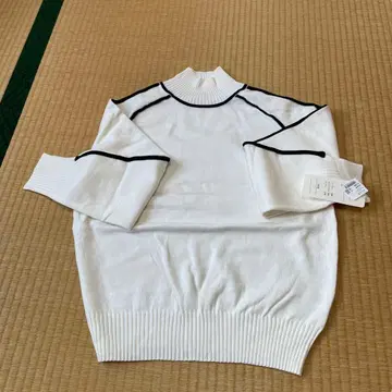 화이트 스웨터 F 사이즈