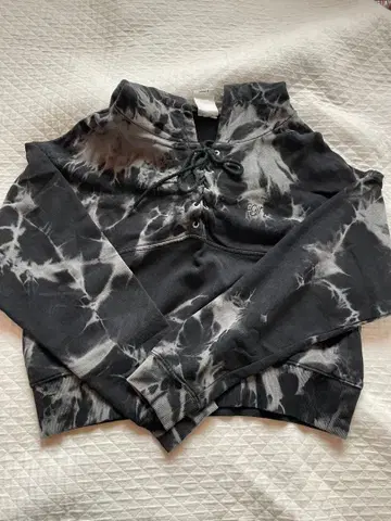 x-girl 블랙 그레이 타이다이 레이스업 후드