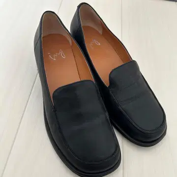 새상품급 ing 힐 로퍼 ing 가죽 펌프스 잉그 23cmEE 천연 가죽