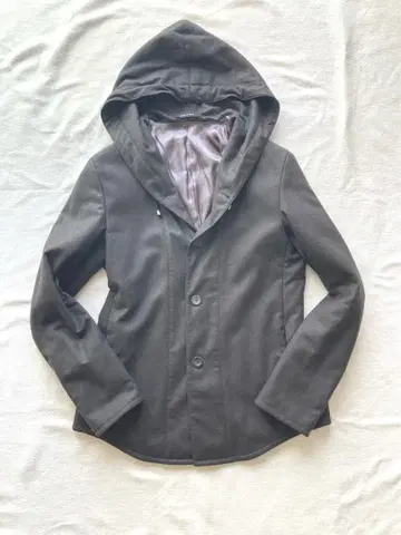 엠포리오 아르마니 후드 부착 자켓 차콜 그레이 48 새상품급 이태리제