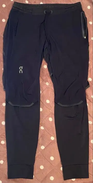 on 온 러닝 팬츠