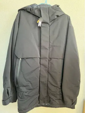 유니클로+J 하이브리드 다운 오버사이즈 파카 블랙 XL 사이즈