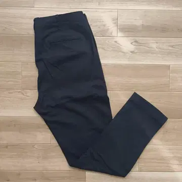 [ L ] 빔즈의 백명품 BEAMS 스트레치 테이퍼드 치노