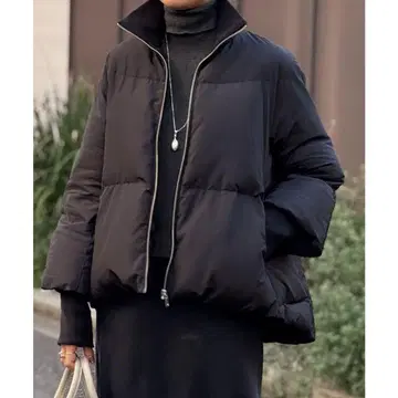 BEARDSLEY 비어즐리 지퍼 플레어 다운