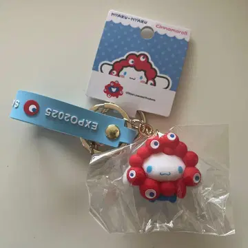 산리오 미야쿠미야쿠 변신 입체 마스코트 스트랩 키링 시나모롤