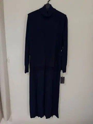 aga 네이비 터틀넥 니트 원피스