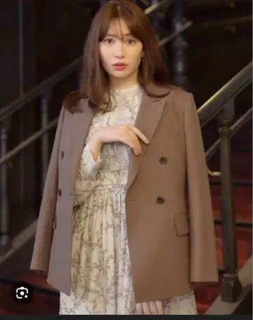 브라운 더블 브레스트 테일러드 자켓