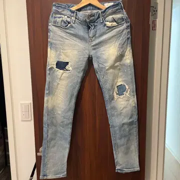 어퍼 하이츠 데미지 데님