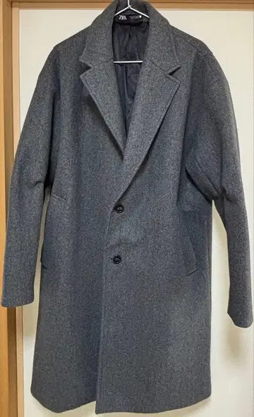 ZARA 그레이 코트