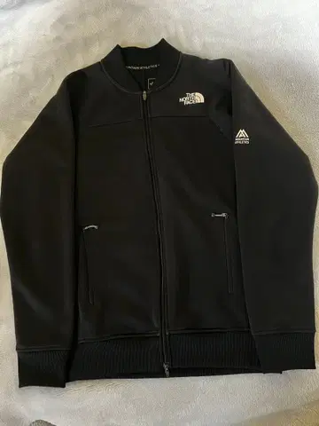 The North Face NP21785 블랙 자켓