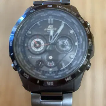 CASIO EDIFICE 블랙 손목시계 QW-M1000D