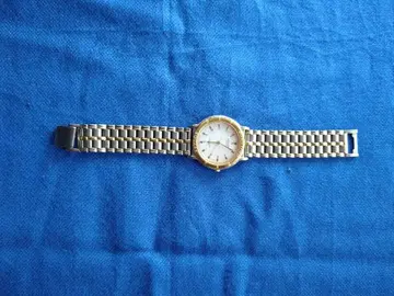 골드 스테인리스 스틸 손목시계