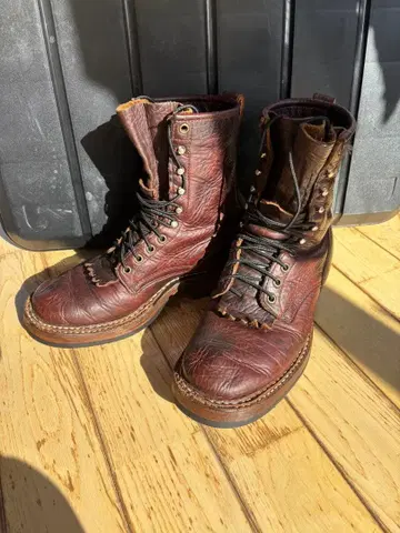 화이트 스모크 점퍼 버건디 바이슨