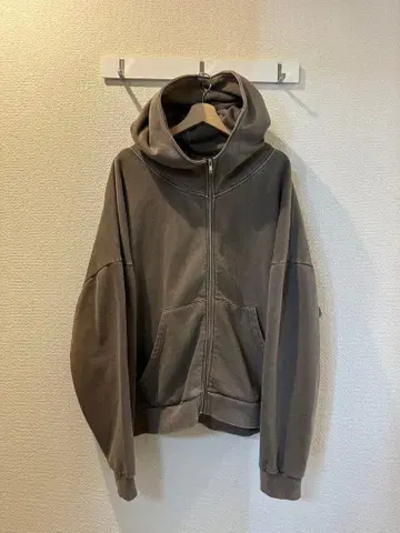 ZARA 페이드 지퍼 후드티