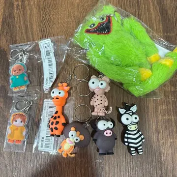 새상품 미사용 동물 캐릭터 키링 8개 세트