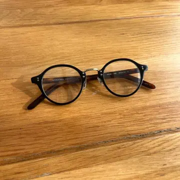 클래식 라운드 프레임 안경 블랙/브라운