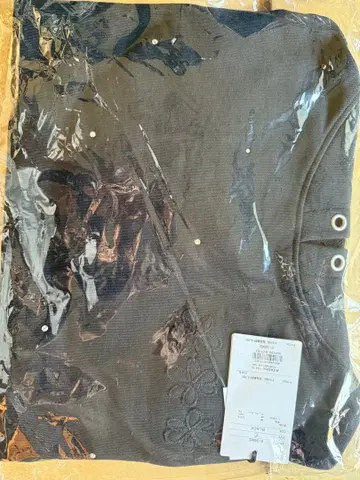 ROSY LUCE 로지 루체 후드티