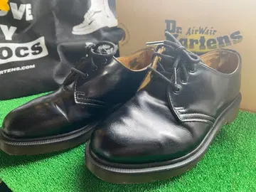 DR. MARTENS 1461 UK4 23cm