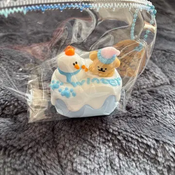 스퀴즈 퍼피 눈사람