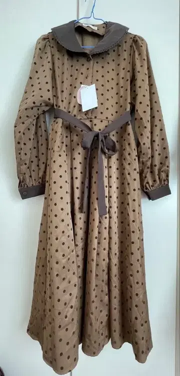 아오키 미사코 시마무라 원피스 도트 브라운