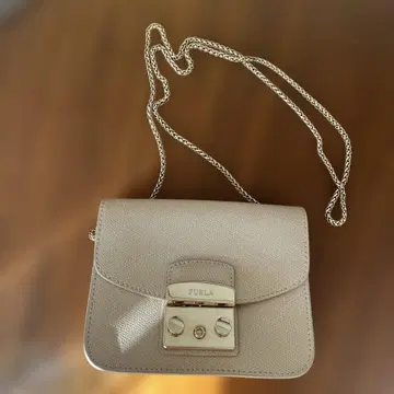 FURLA 베이지 가죽 숄더백