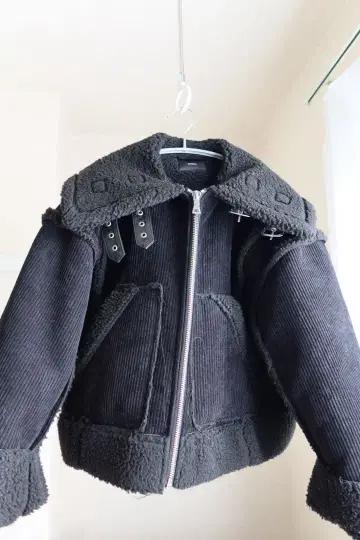 [ EMODA ] 블랙 코듀로이 보아 자켓