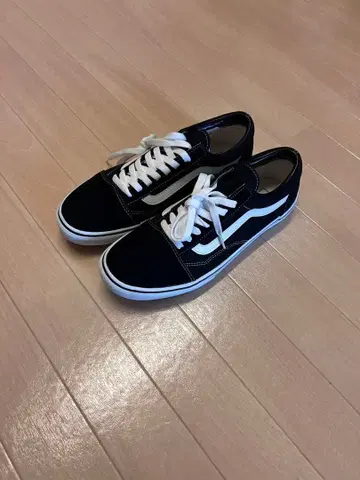 Vans 스웨이드 블랙/화이트 스니커즈 미사용품