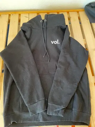 남성용 블랙 후드티 vol. 한국 브랜드