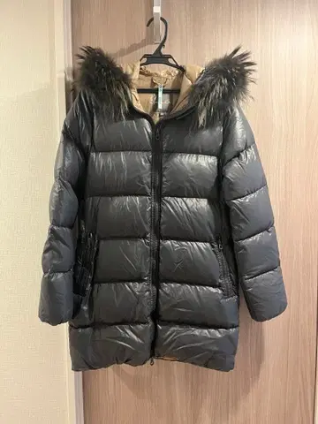 듀베티카 클리닝 완료 다운 자켓 그레이지