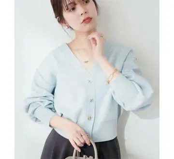 내추럴 쿠튀르 저렴한 가격 하토메 버튼 가디건 블루 스카이블루