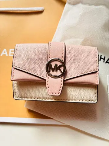 Michael Kors 3단 폴더형 지갑 핑크/화이트