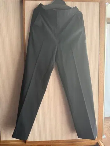 DES PRES 블랙 스트레이트 팬츠