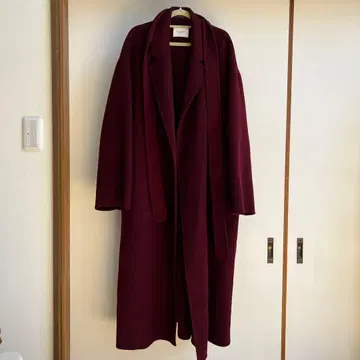 뷰티앤유스 와인 레드 색상 코트 M