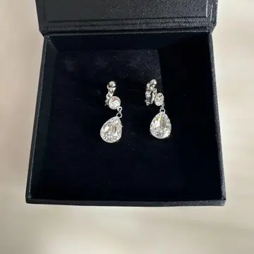 크리스탈 드롭 귀찌 실버