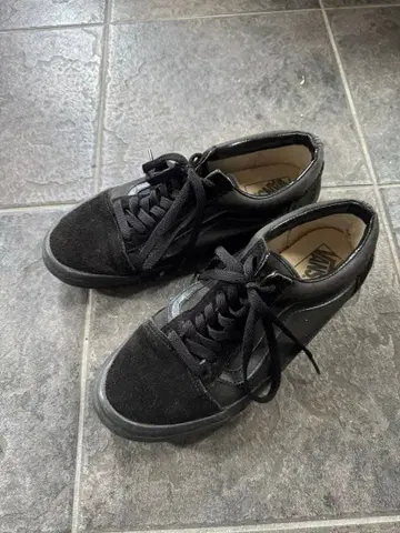 VANS 올드스쿨 블랙 US 9