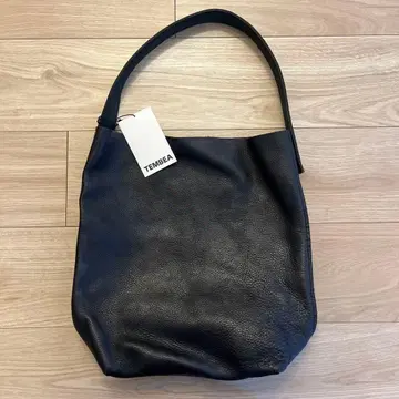 TEMBEA 슈링크 가죽 블랙 토트백