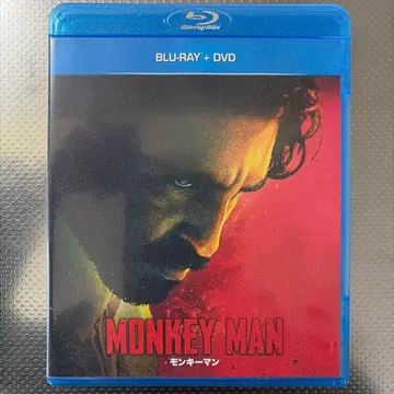 [ 거의 새상품 ] 몽키맨 Blu-ray & DVD