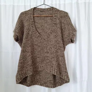 INDIVI 베이지 V넥 반팔 니트 모, 모헤어 혼방