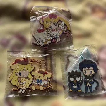 세일러문 러버 키링 3개 헬로키티 산리오 폼폼푸딩