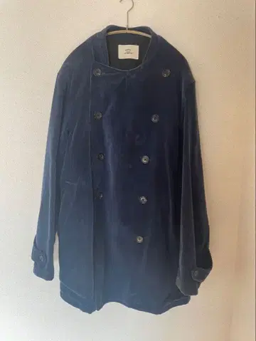 OUTIL (우티) 코튼 더블 버튼 코트