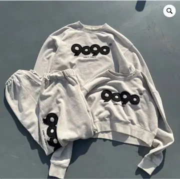 9090 로고 맨투맨 셋업