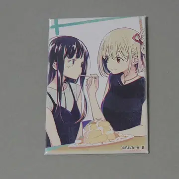 리코리스 리코일 스퀘어 캔뱃지 니시키기 치사토 이노우에 타키나 사복