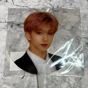 NCT DREAM 지성 BOOM 부채