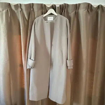 그린 레이블 릴랙싱 베이지 미들 코트 40